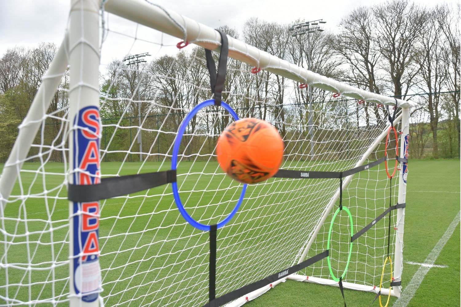 SAMBA Target net with hoops (available in 3 sizes)